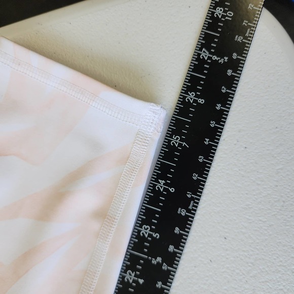 Athleta High Rise Swirl Chaturanga Size Medium - Picture 6 of 7